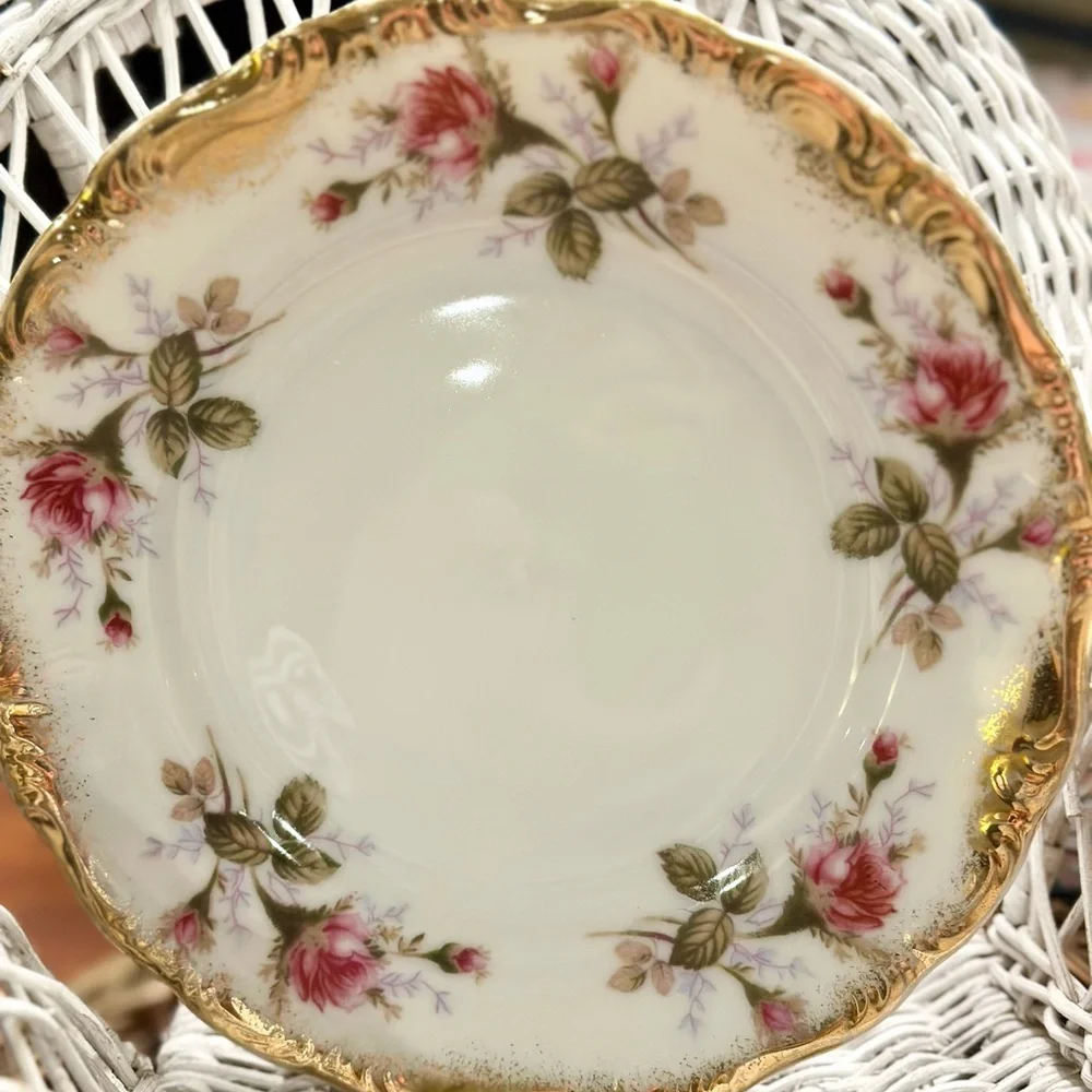 Royal Sealy China Moss Rose Salad Plate